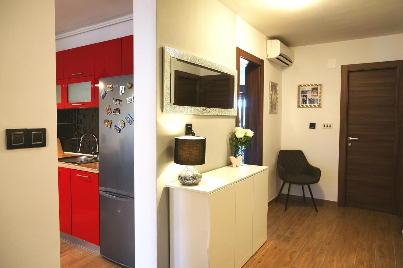 Apartment Grbin Pula Exteriör bild