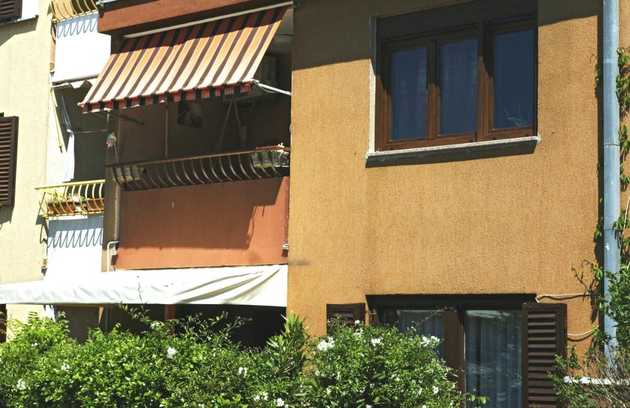Apartment Grbin Pula Exteriör bild